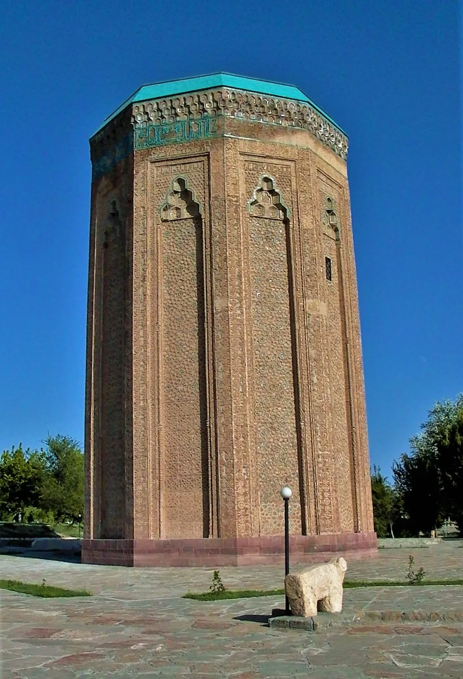 Nakhichevan, Azerbaijan. Фото: Photographed by Ulvi Ismayil and uploaded by User:Aivazovsky, CC BY-SA 2.0, Викисклад