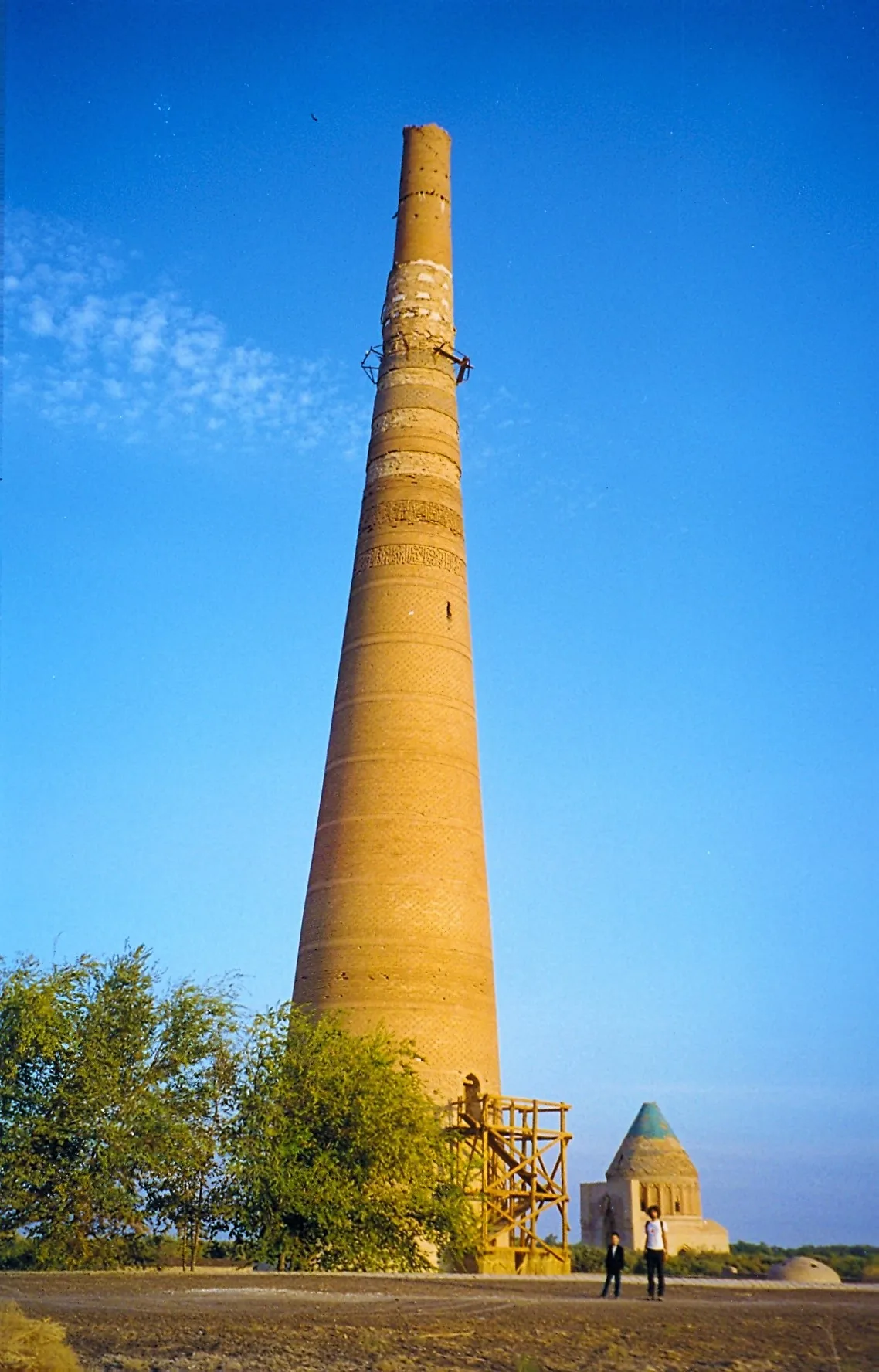 Kutlug Timur Minaret, Konye-Urgench, Turkmenistan.. Фото: Doron, CC BY-SA 3.0, Викисклад