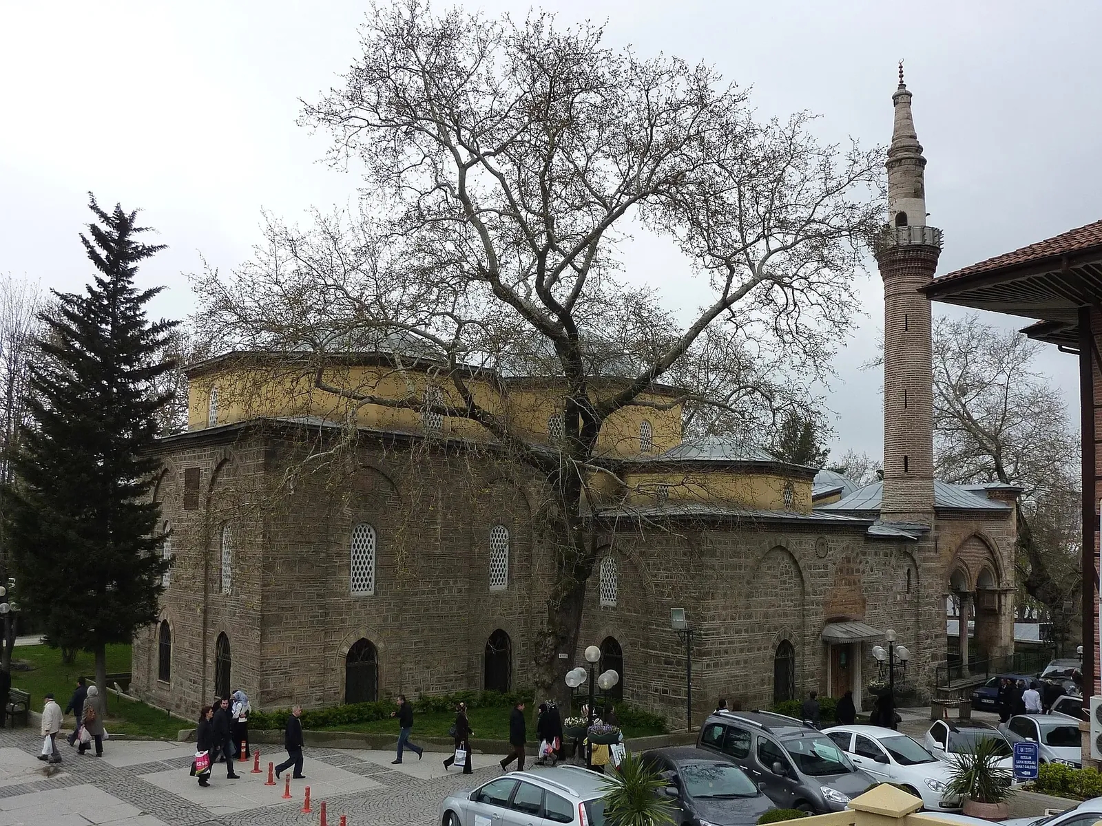 Orhan Gazi Mosque, Bursa, Turkey. Фото: Adbar, CC BY-SA 3.0, Викисклад