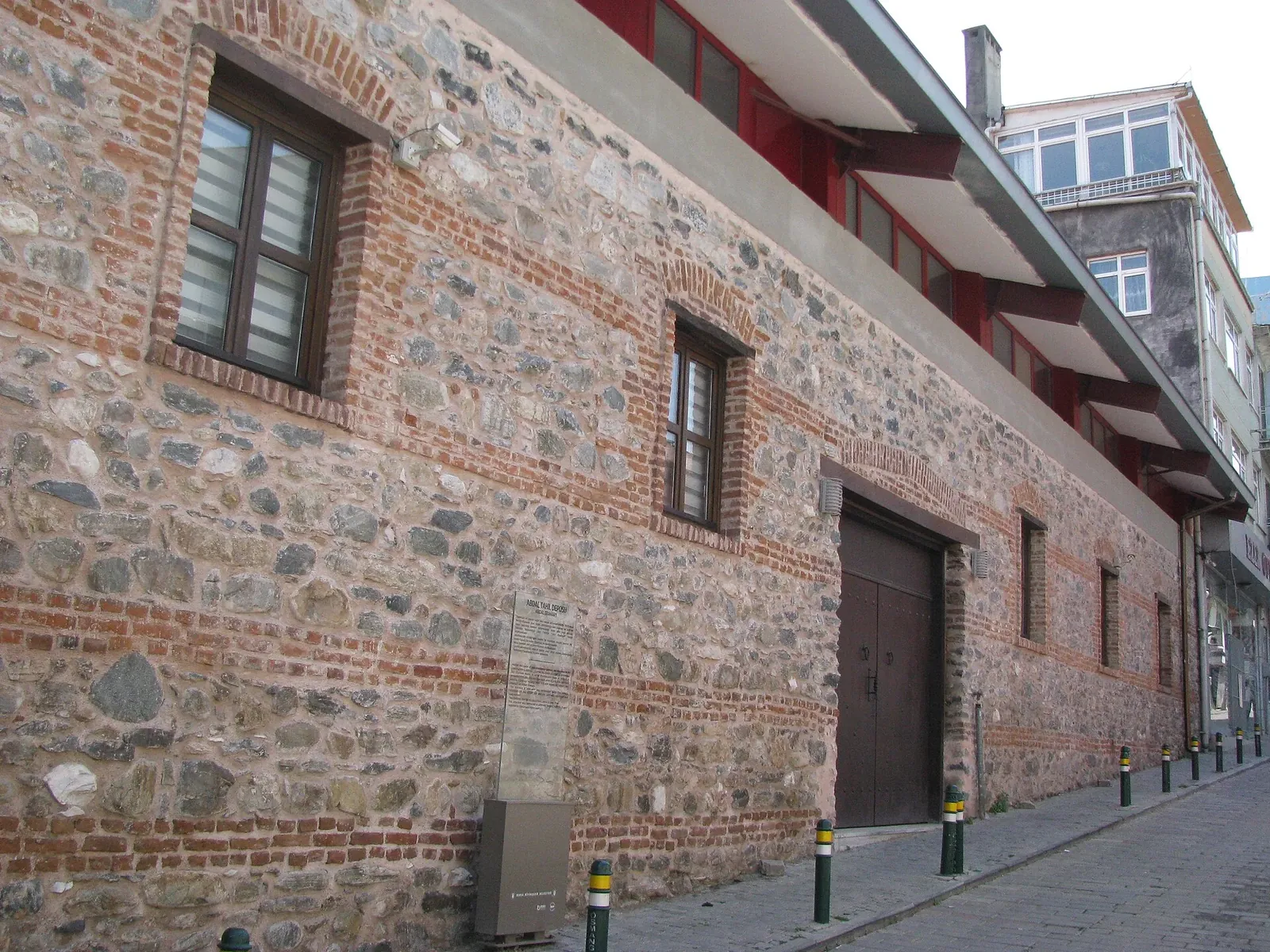 Abdal Granary. Фото: Ibra~28, CC BY-SA 4.0, Викисклад
