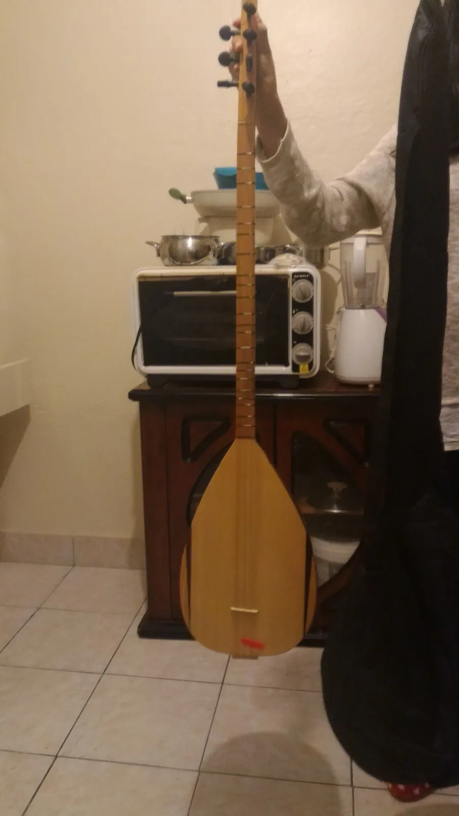 Bağlama. Фото: İncelemeelemani, CC BY-SA 4.0, Викисклад