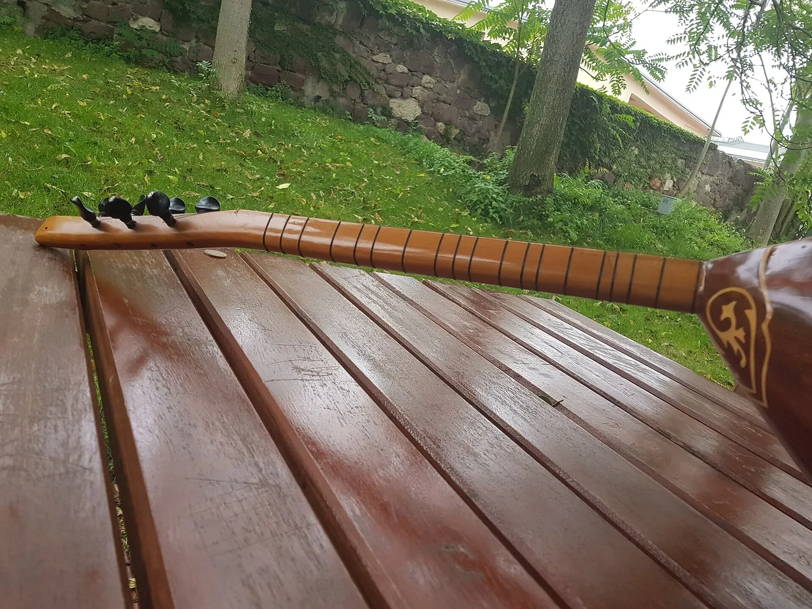 Bağlama. Фото: Sakhalinio, CC BY-SA 4.0, Викисклад